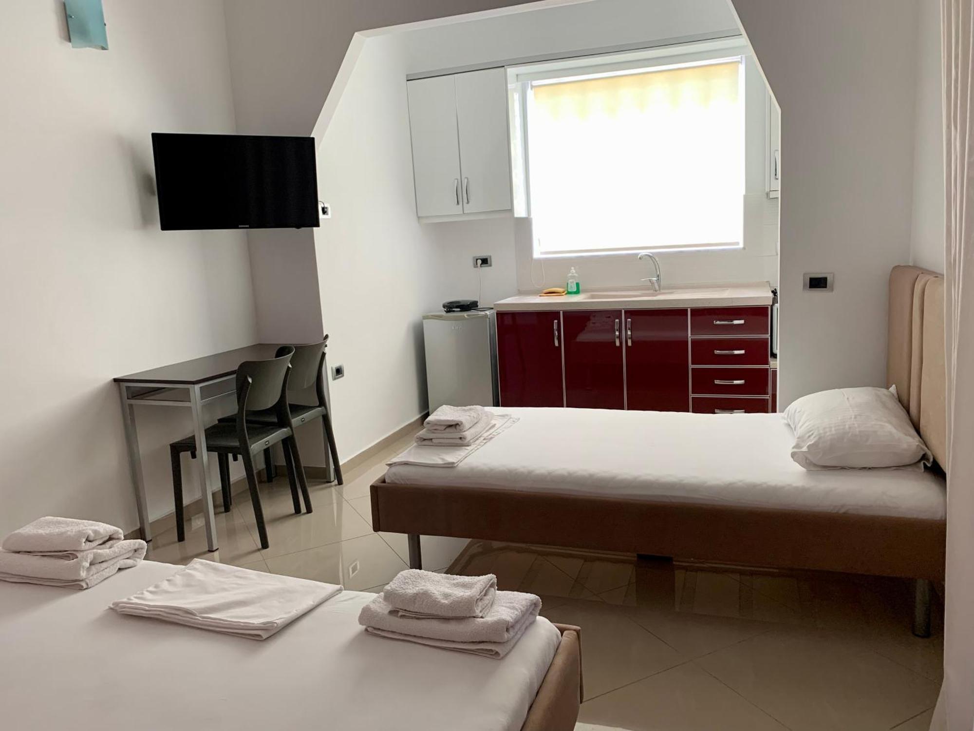 Hotel Piazza Sarande Exterior photo